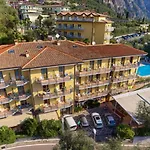 Ξενοδοχείο Florida 3*