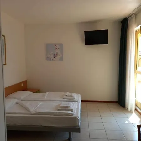 Hotel Florida 3*