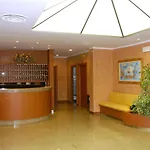 酒店 Florida 3*