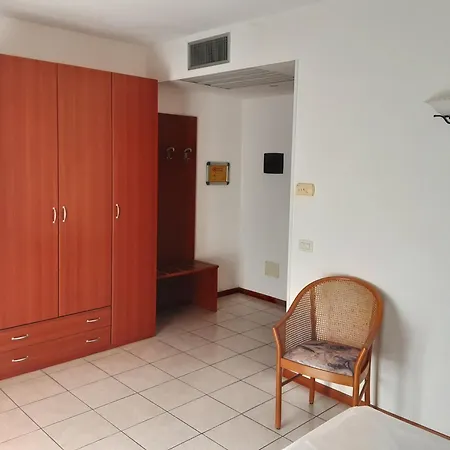 Florida Otel 3*