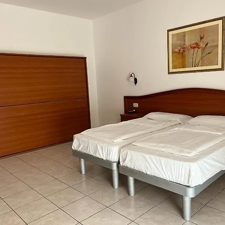 Florida Hotel